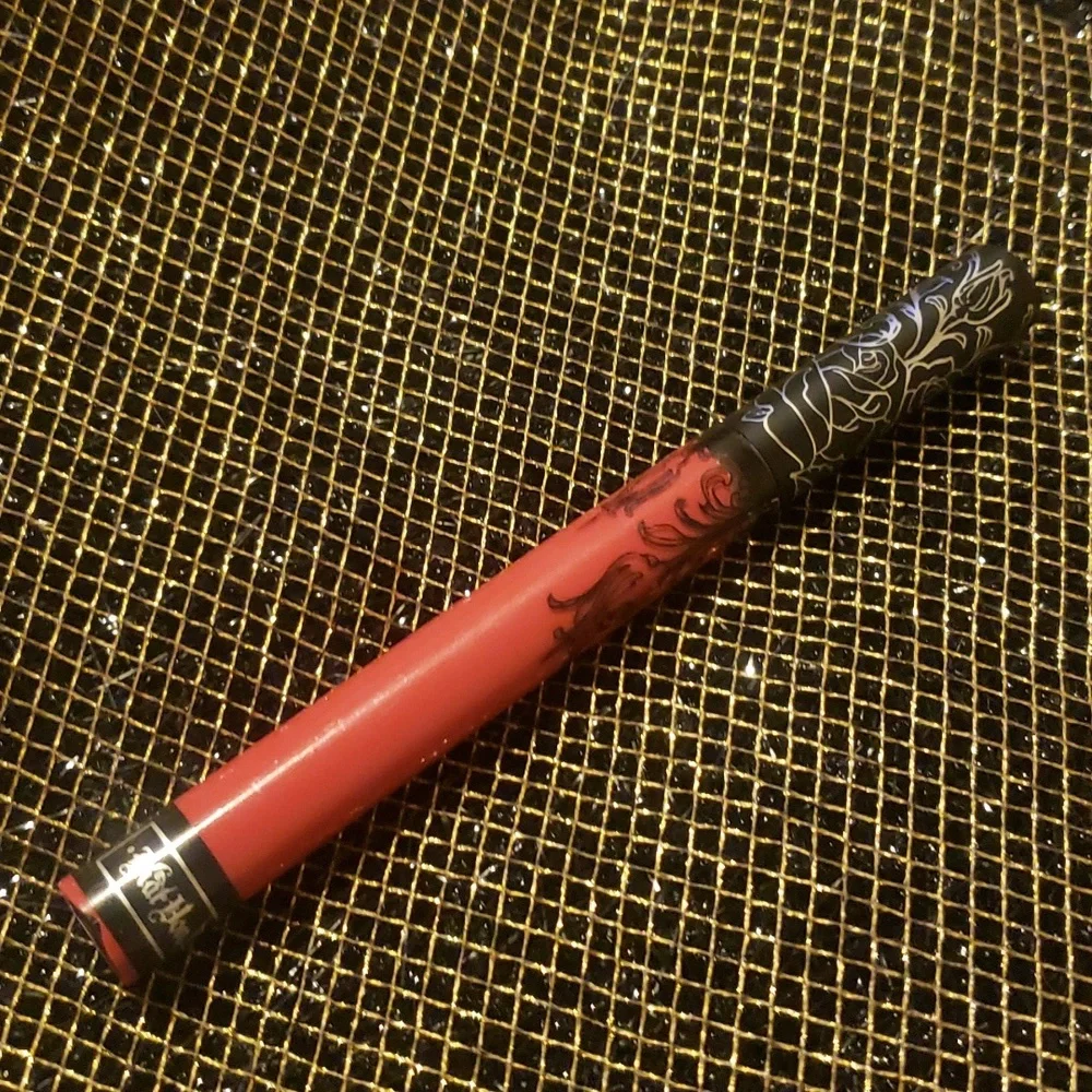 ❇️🧚‍♀️BERLIN KVD Beauty DISCONTINUED Everlasting Liquid Lipstick NWOBOX